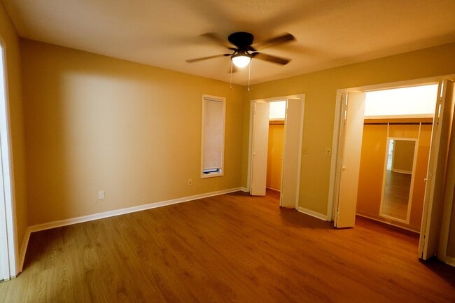 Foto del edificio - 372 Hummingbird Cir