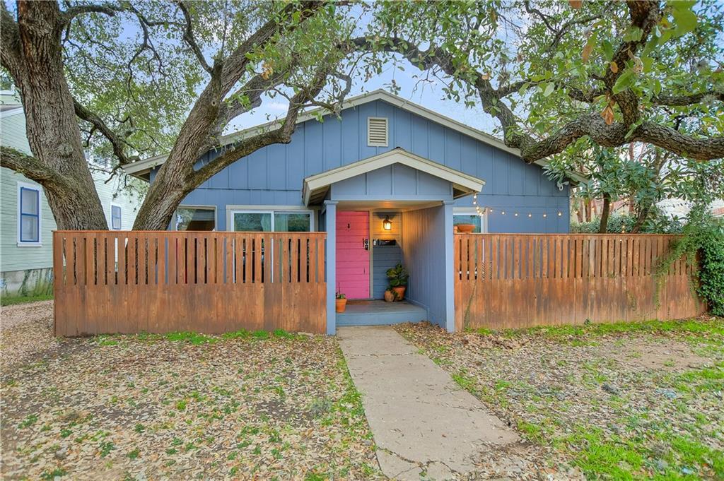 Primary Photo - 1006 Lorrain St