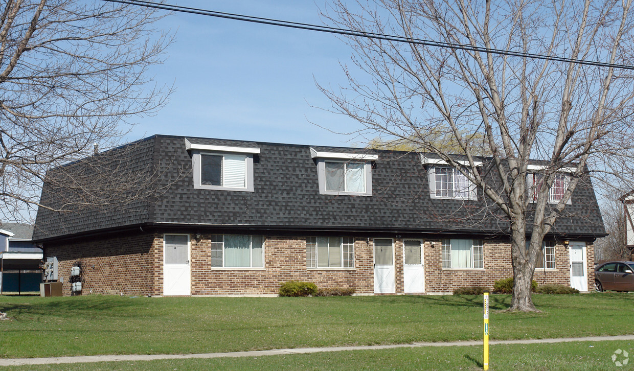 Primary Photo - 7438 Whitcomb St
