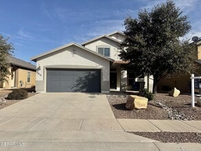 Building Photo - 2912 Pino Seco Pl