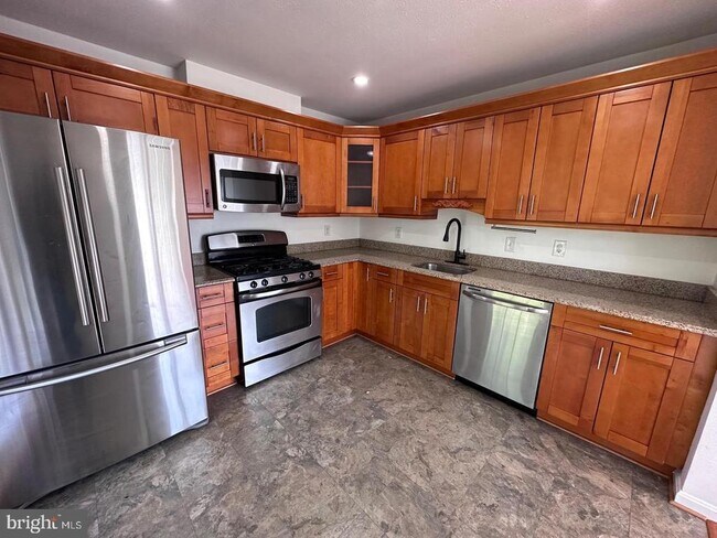 Foto del edificio - 5960 Millrace Ct