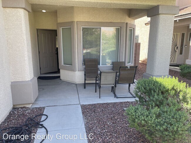 Foto del edificio - 4 br, 2.5 bath House - 6433 Sierra Sands St