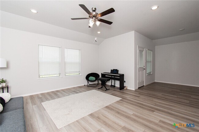 Foto del edificio - 2342 Bee Crk Dr