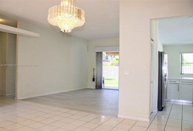Foto del edificio - 17820 NW 16th St