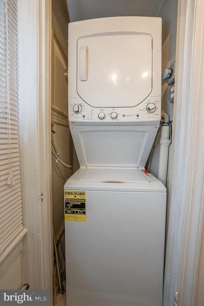 Foto del edificio - 105 S Wayne Ave