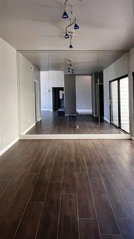 Foto del edificio - 3224 Plumstead Dr