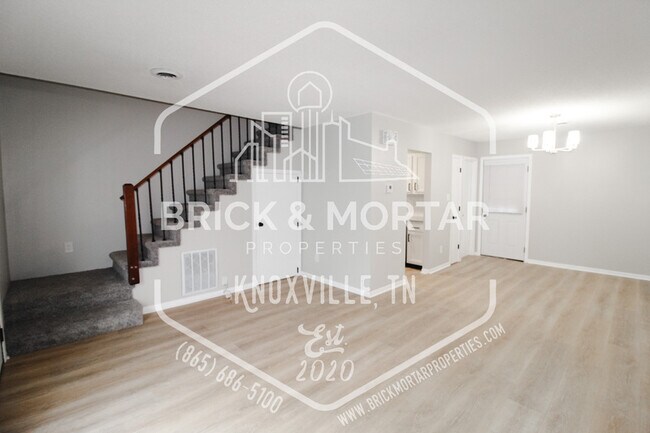 Foto del edificio - 2105 Belle Terra Rd