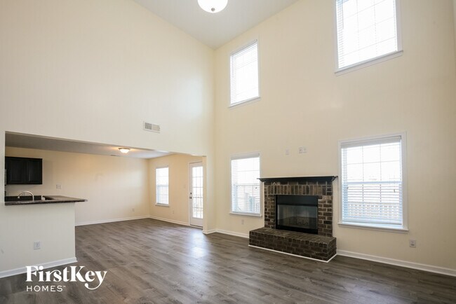 Foto del edificio - 3358 Firethorn Drive