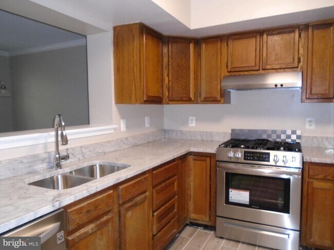 Foto del edificio - 1914 Duffield Ln