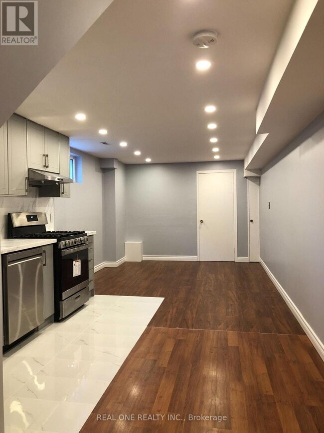 Building Photo - 1161 Shadeland Dr