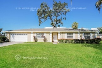 Building Photo - 2933 Forest Cir