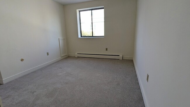 Foto del edificio - 271 Massachusetts Ave