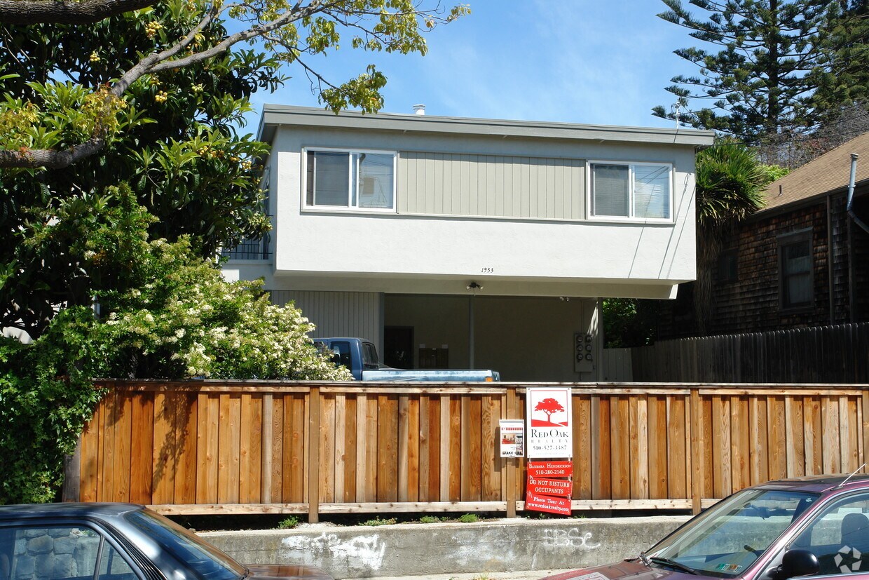 Foto del edificio - 1933 Stuart St