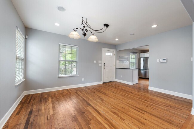 Foto del edificio - 5513 Avenue F