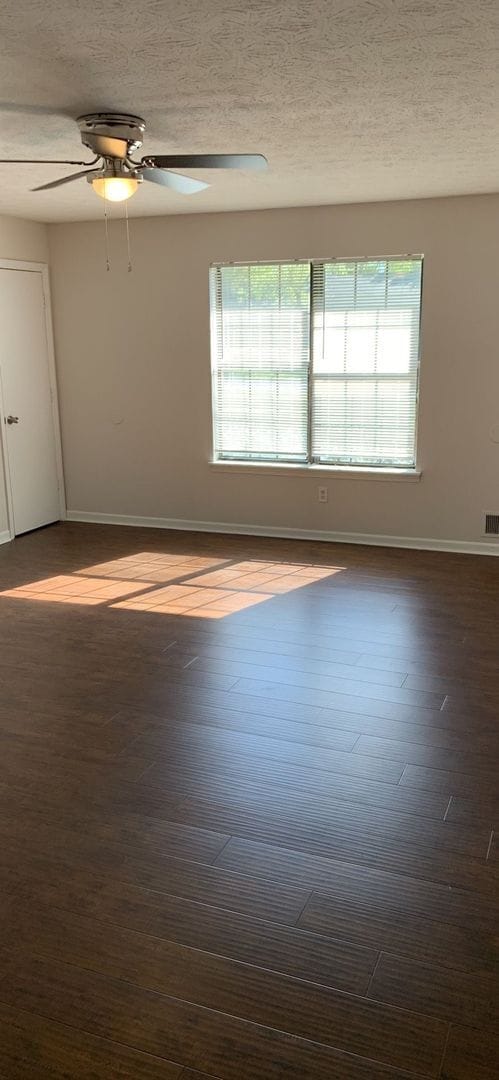 Foto del edificio - NOW READY!!! 2 bedroom 1 bath in SNELLVILLE!