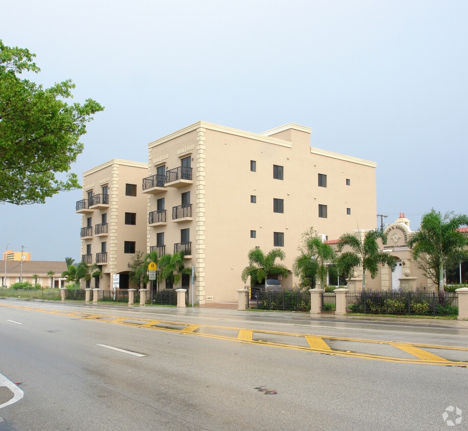 357 Hialeah Dr, Hialeah, FL 33010 Apartments in Hialeah, FL