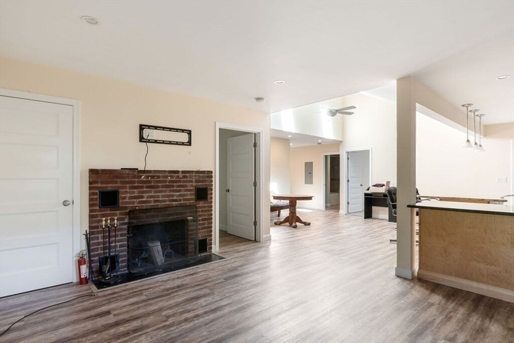 Foto del edificio - 120 Goulding St