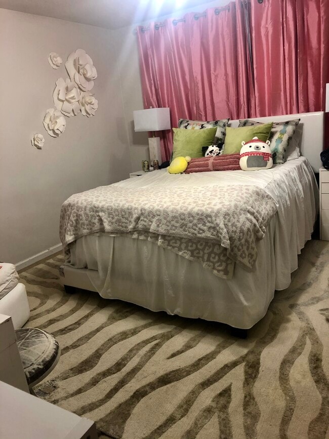 Bedroom 1 - 103 Calhoun St