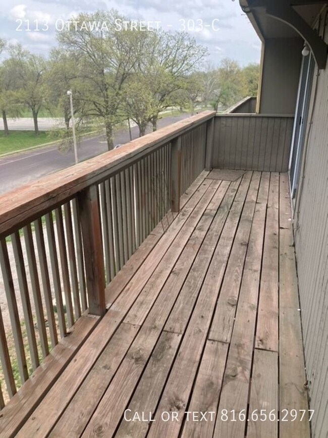Foto del edificio - 3 Bed 2 Bath at 1300 square feet - Second ...