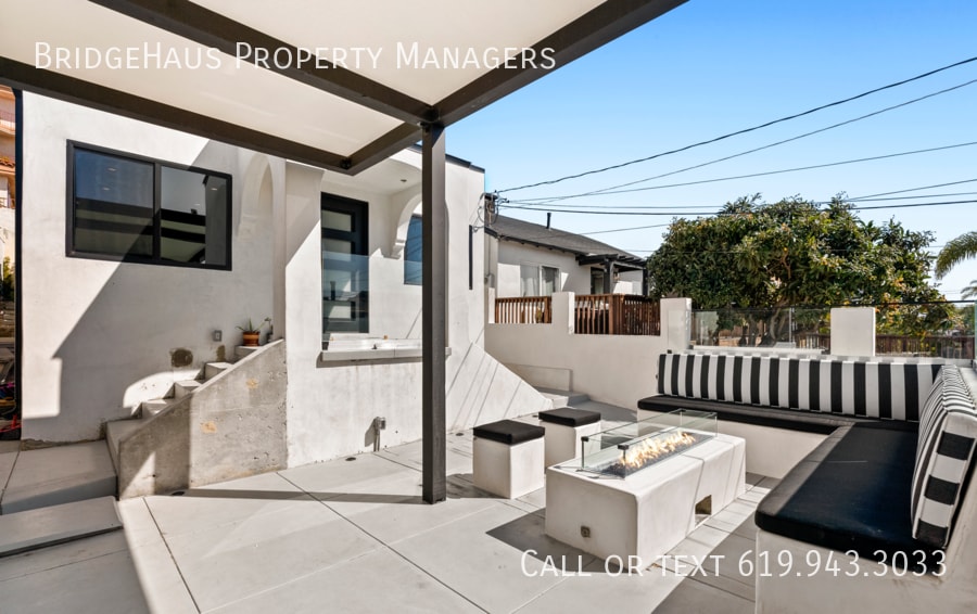 Foto principal - Stunning 2-Bed/2-Bath Home with Breathtaki...