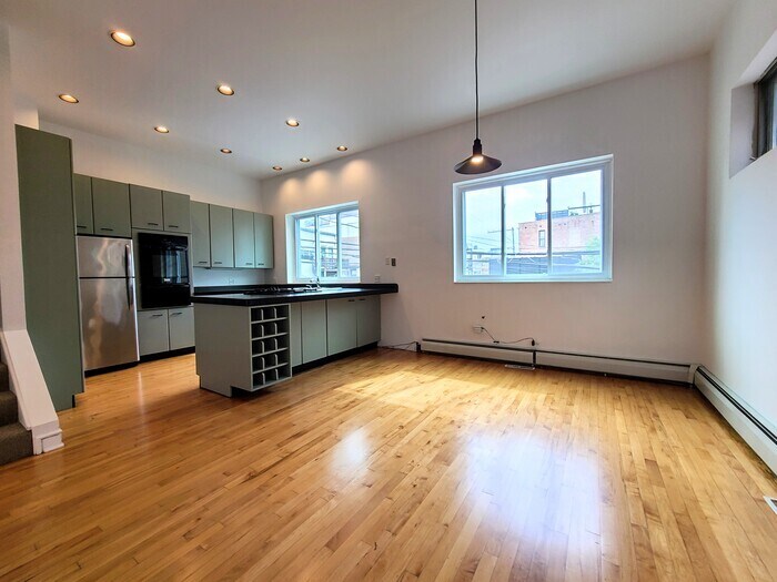 Foto principal - 1013 W Armitage Ave