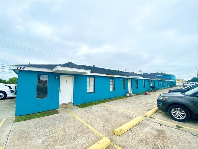 Foto del edificio - 624 Santa Rosa Ave