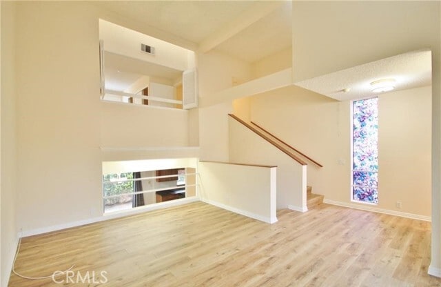 Building Photo - 1141 W Duarte Rd