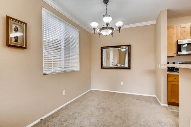 Building Photo - Remodeled 1-Bed Condo -  Prime Carmel Vall...