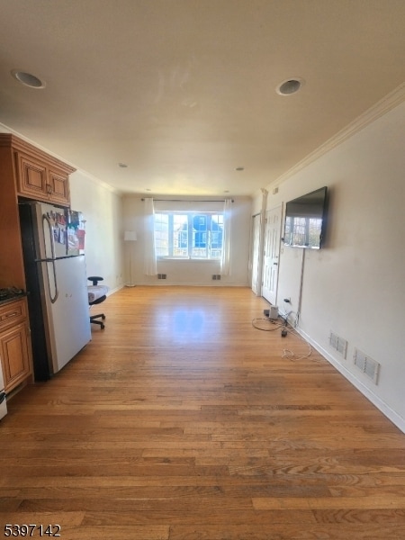 Foto del edificio - 49 Entwistle Ave