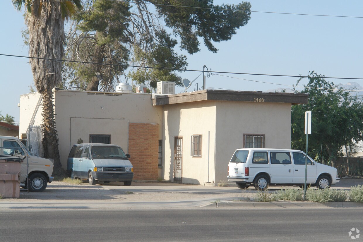 Foto del edificio - 1468 W Miracle Mile