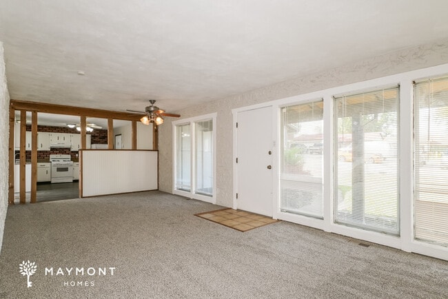 Building Photo - 7012 Shelton Ct