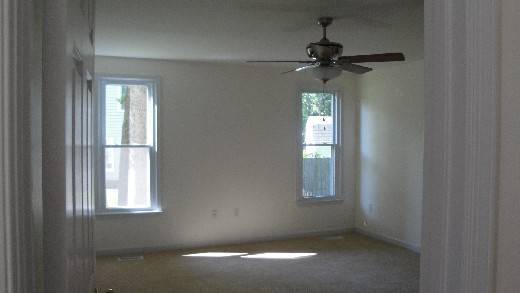 Building Photo - Nice 3 BR 2 BA 2 story Home Great Bridge
