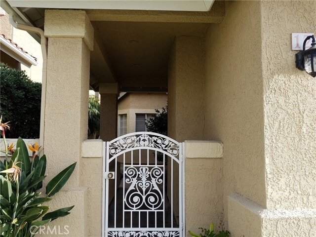 Building Photo - 12 Finca St