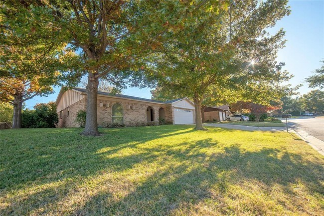 Building Photo - 6467 Westrock Dr