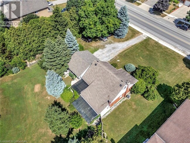 Photo du bâtiment - 317 Highland Rd W