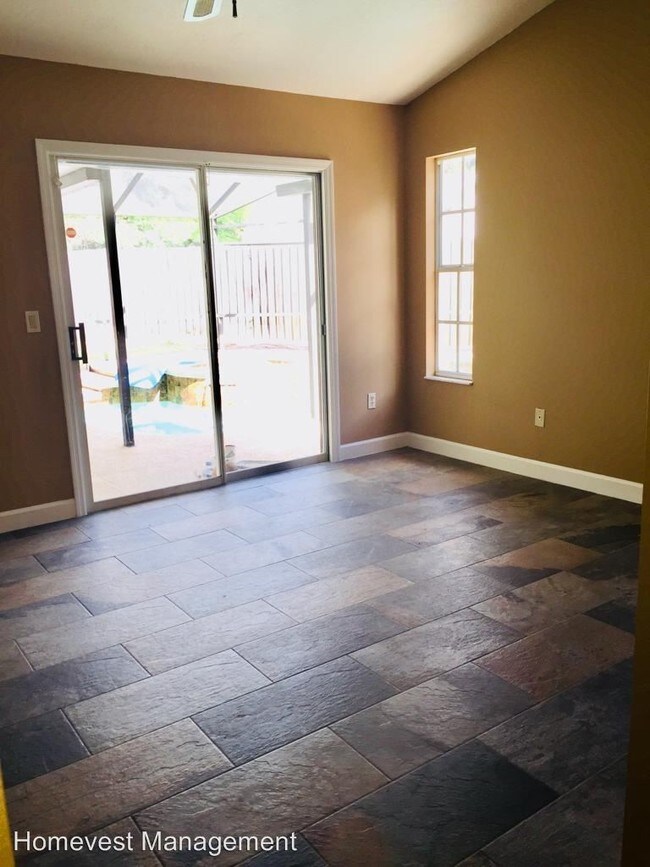 Foto del edificio - 3 br, 2 bath House - 6519 Grosvenor Lane