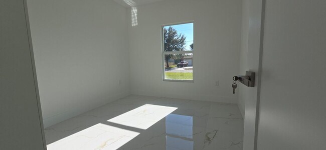 Foto del edificio - 5218 26th St SW