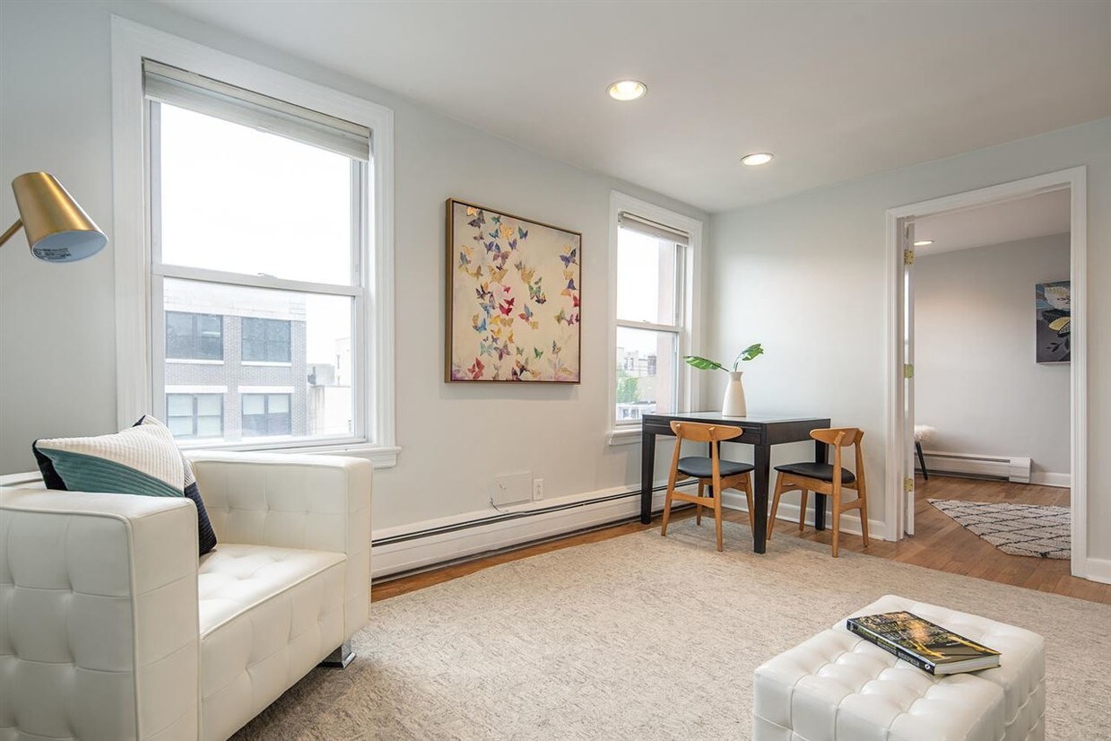 Foto principal - 137 Park Ave