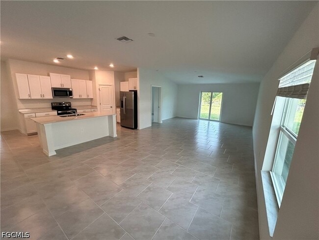 Building Photo - 19872 Green Pasture Rd