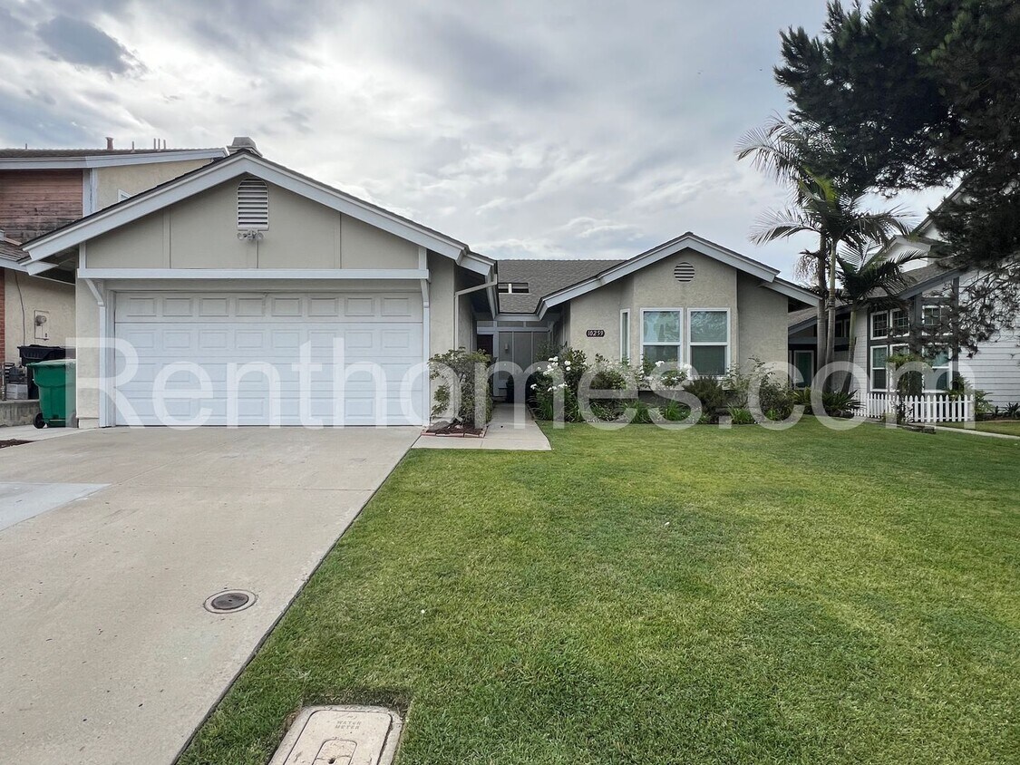 Foto principal - 10259 Parkdale Ave