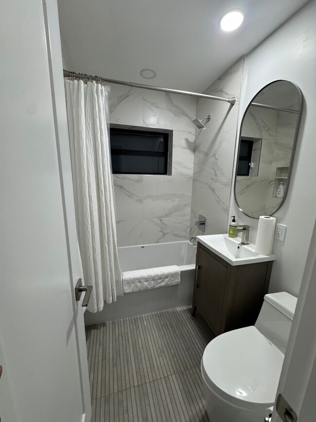 Photo - 1617 NW 7th Terrace House