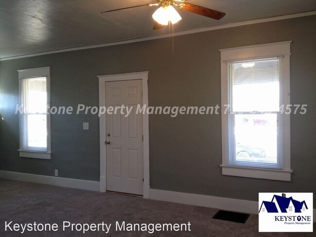 Foto del edificio - 2 br, 1 bath House - 1418 Summit Ave.