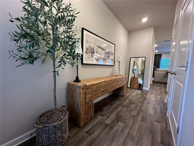Foto del edificio - 126 Auburn Crossing Dr