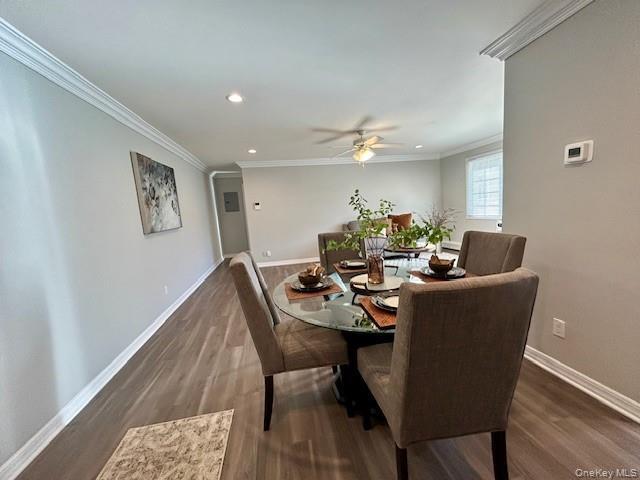 Building Photo - 11 S Saxon Ave