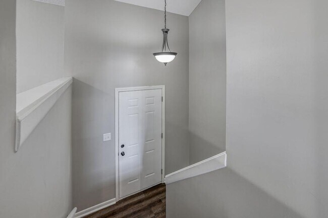 Foto del edificio - 5505 NW Verlin Dr
