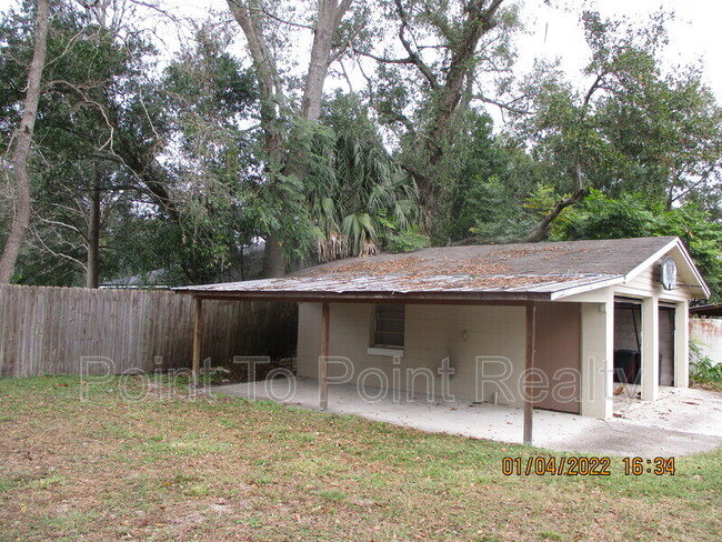 Building Photo - 5615 Crestview Rd