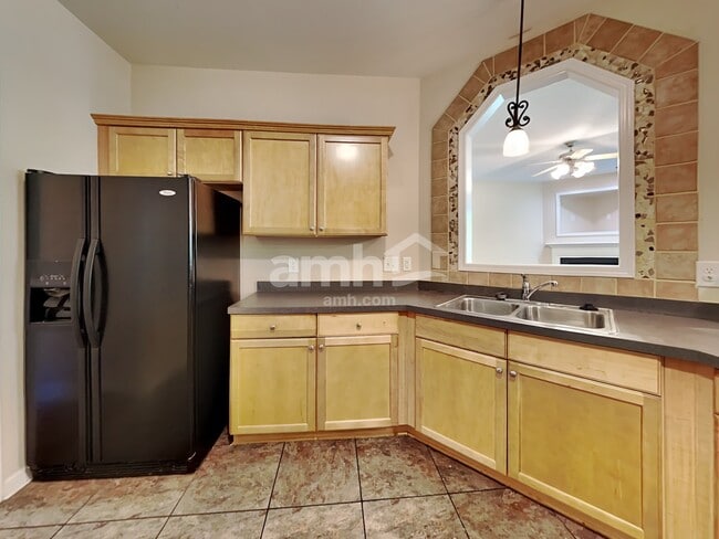 Building Photo - 3928 Cane Garden Dr