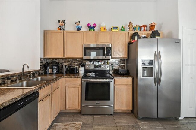 Building Photo - 7819 Turkey Oak Ln