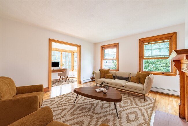 Foto del edificio - 18 Hawthorn Rd