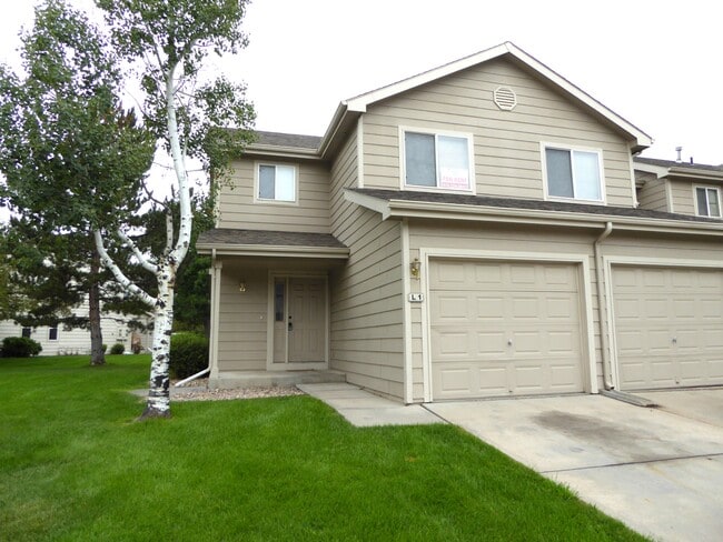 Building Photo - 1637 Westbridge Dr